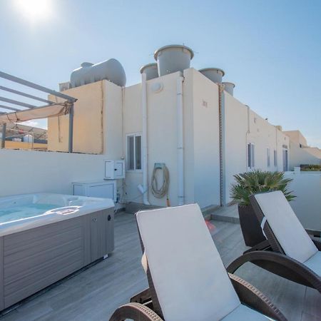 Kernice Penthouse With Sea And Country Views Of Xghajra Extérieur photo