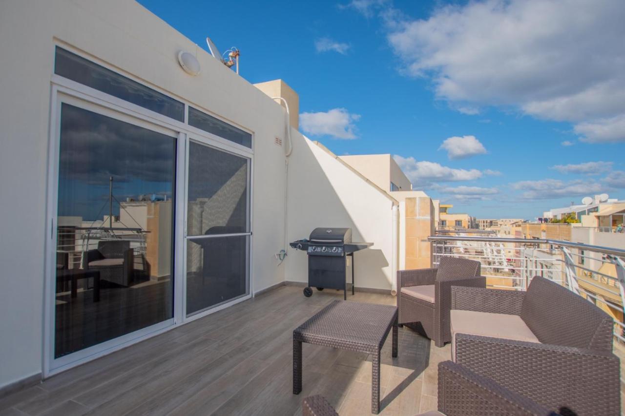 Kernice Penthouse With Sea And Country Views Of Xghajra Extérieur photo