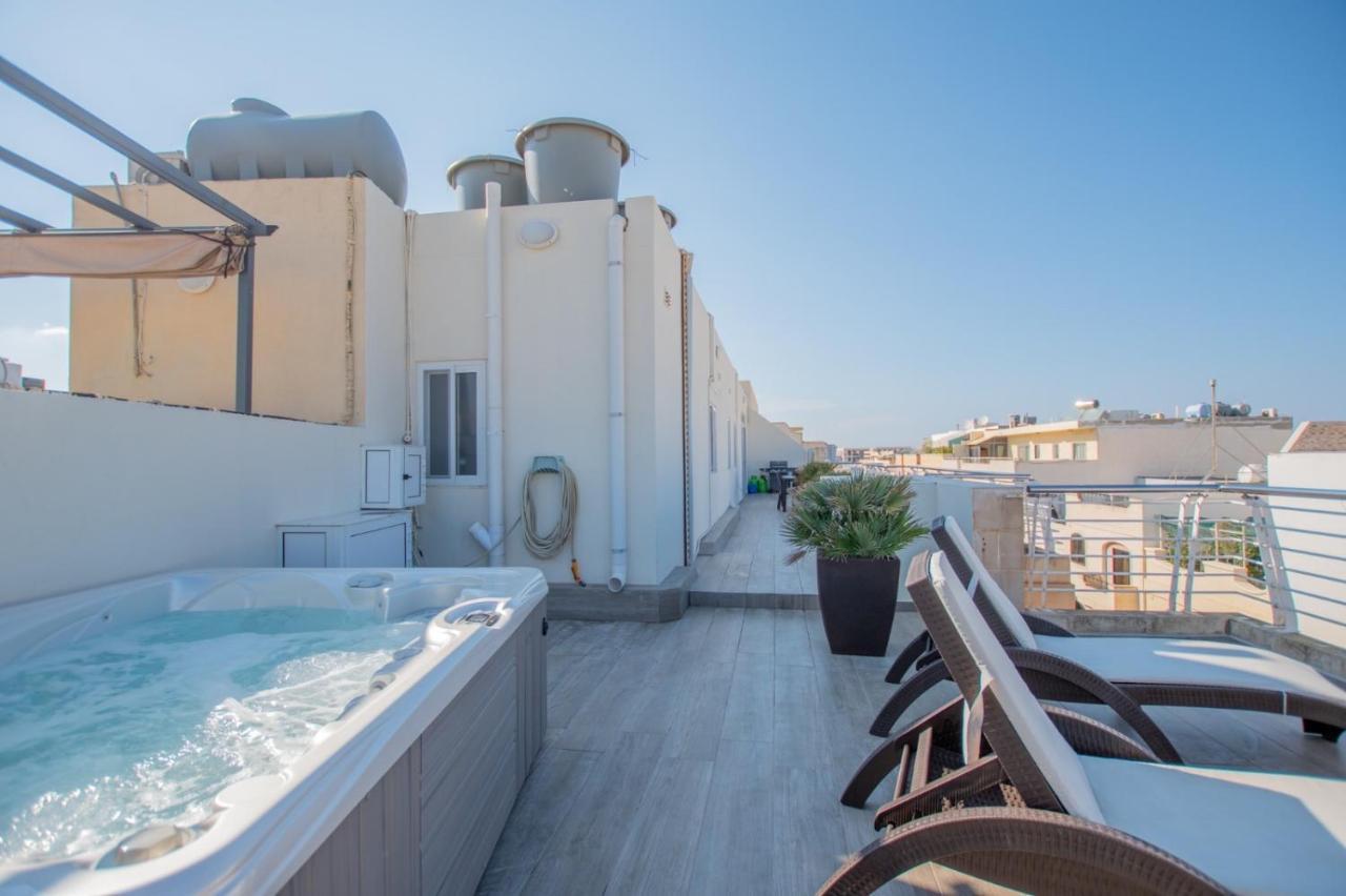 Kernice Penthouse With Sea And Country Views Of Xghajra Extérieur photo